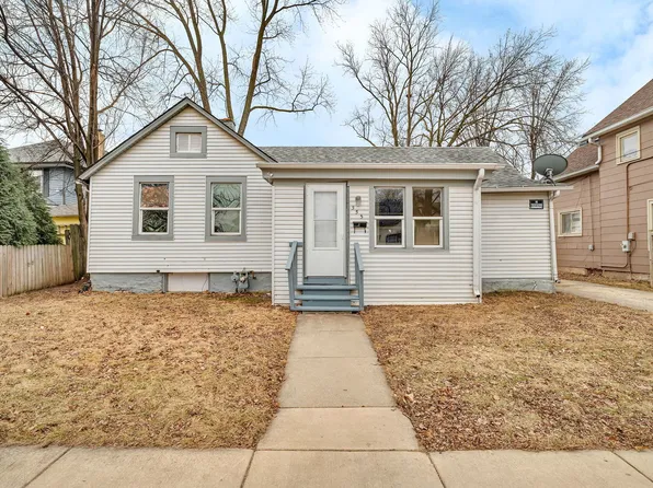 555 North Ave, Aurora, IL 60505