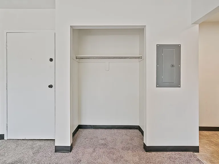 2500 Brownsville Road — Photo 15