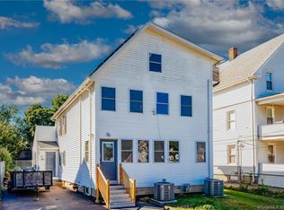 39 Thorniley St, New Britain, CT 06051