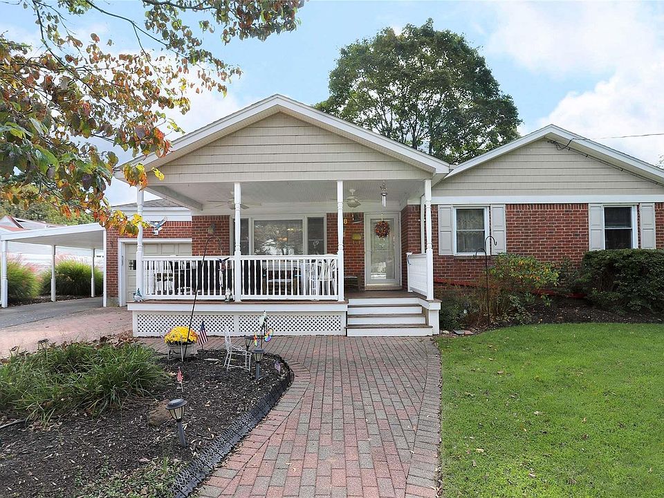 1st image of 8 Cedar Hill Drive