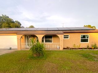 8416 Jacqueline Ct, Zephyrhills, FL 33541