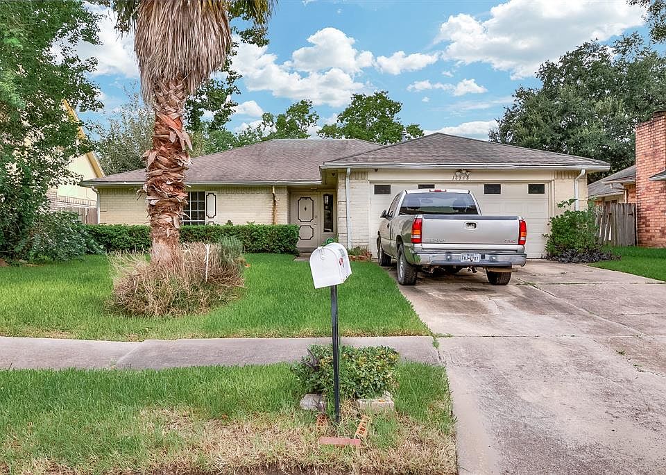1st image of 16338 Sierra Grande Dr