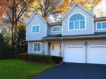 1st image of 8 Schill Pl