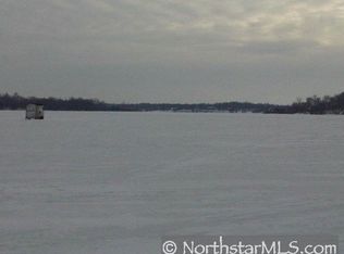 4539 Island View Dr, Mound, MN 55364