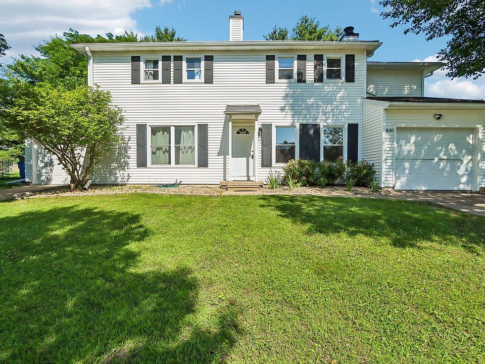 1st image of 3207-3209 Patty Ln