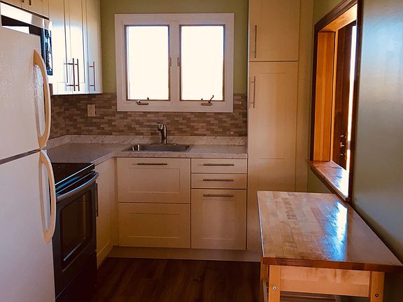 New kitchen with microwave