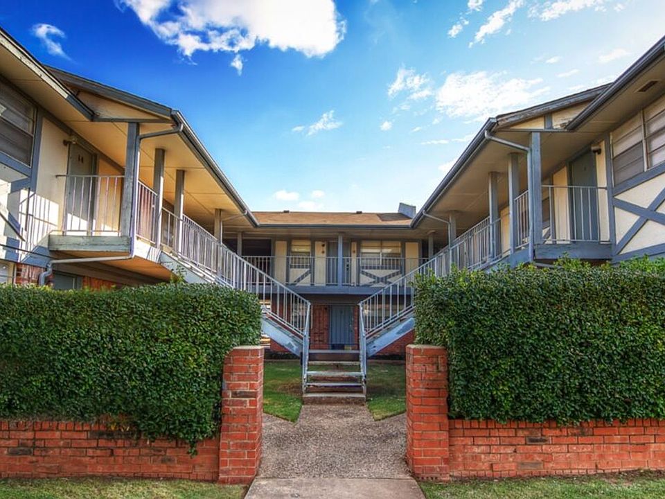 1st image of 1010 Kennedy Dr #901-4