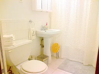 Rented by Manhattan Spaces