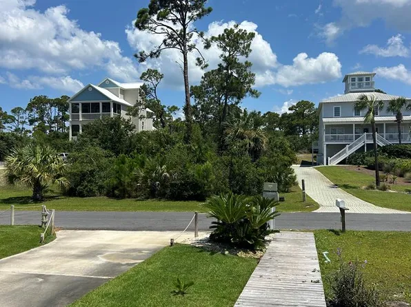 109 W Seascape Dr, Port Saint Joe, FL 32456