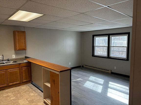 3rd image of 1 Cheney St