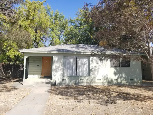 384 W Yale Ave, Coalinga, CA 93210