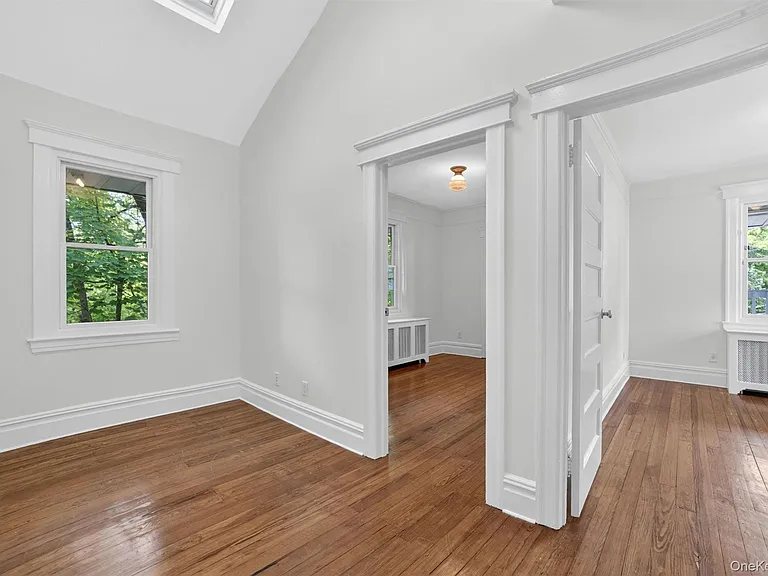 163 Saint Nicholas Ave — Photo 31