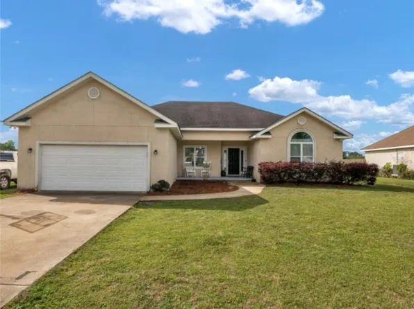 347 Water Crest Dr, Brunswick, GA 31523