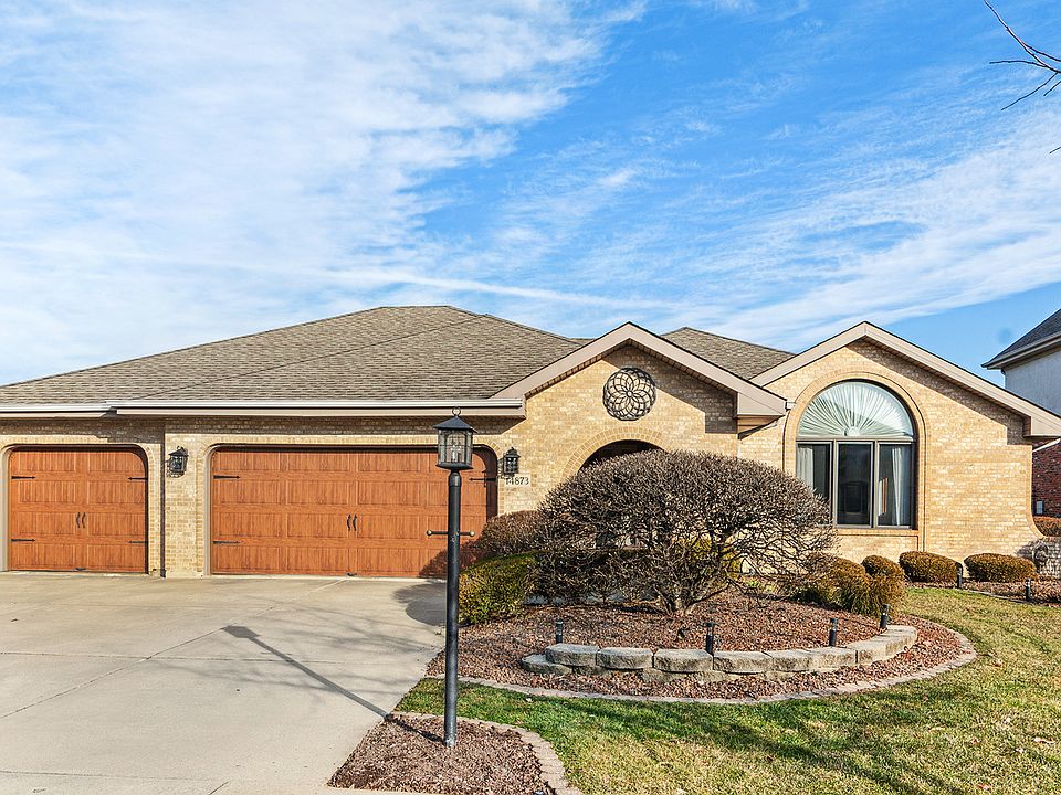 14873 Landings Ln, Oak Forest, IL 60452 Zillow