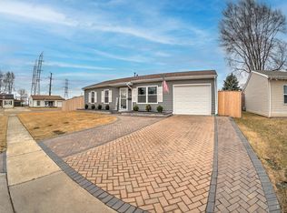 200 Nippert Ave, Romeoville, IL 60446