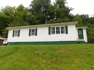 9691 Highway 221, Pineville, KY 40977