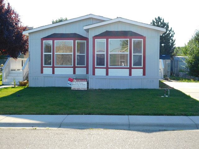 1st image of 1262 N Meadowland Ln