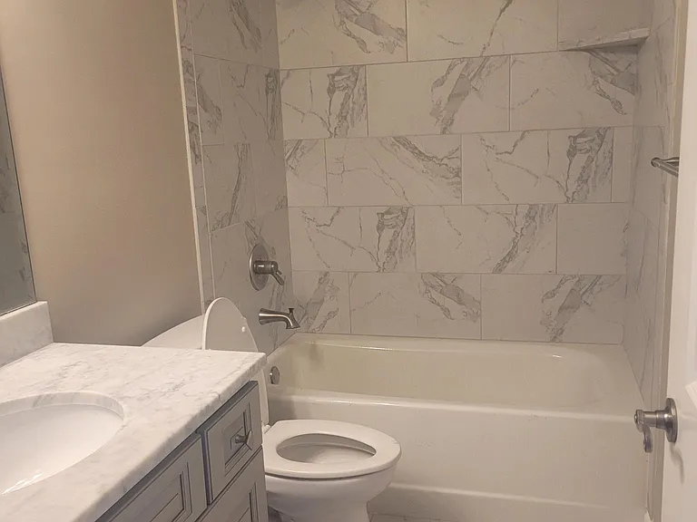 5222 Indian Woods Dr #201 — Photo 8