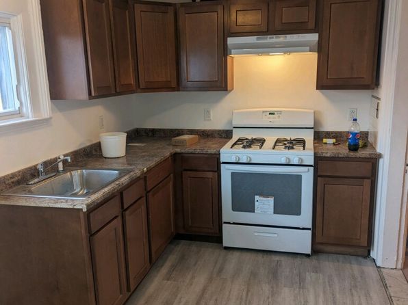 2035 E Genesee St #4