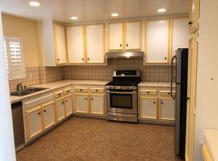 5301 Yarmouth Ave UNIT 14, Encino, CA 91316
