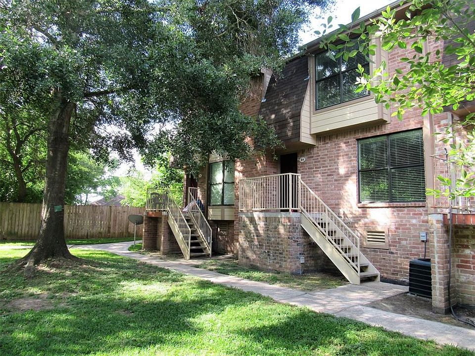 1st image of 2211 Place Rebecca Ln Unit B8