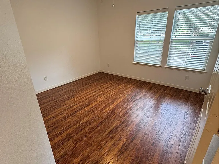20507 Providence Point Dr — Photo 6