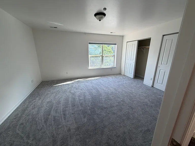 108 White Horse Pl — Photo 7