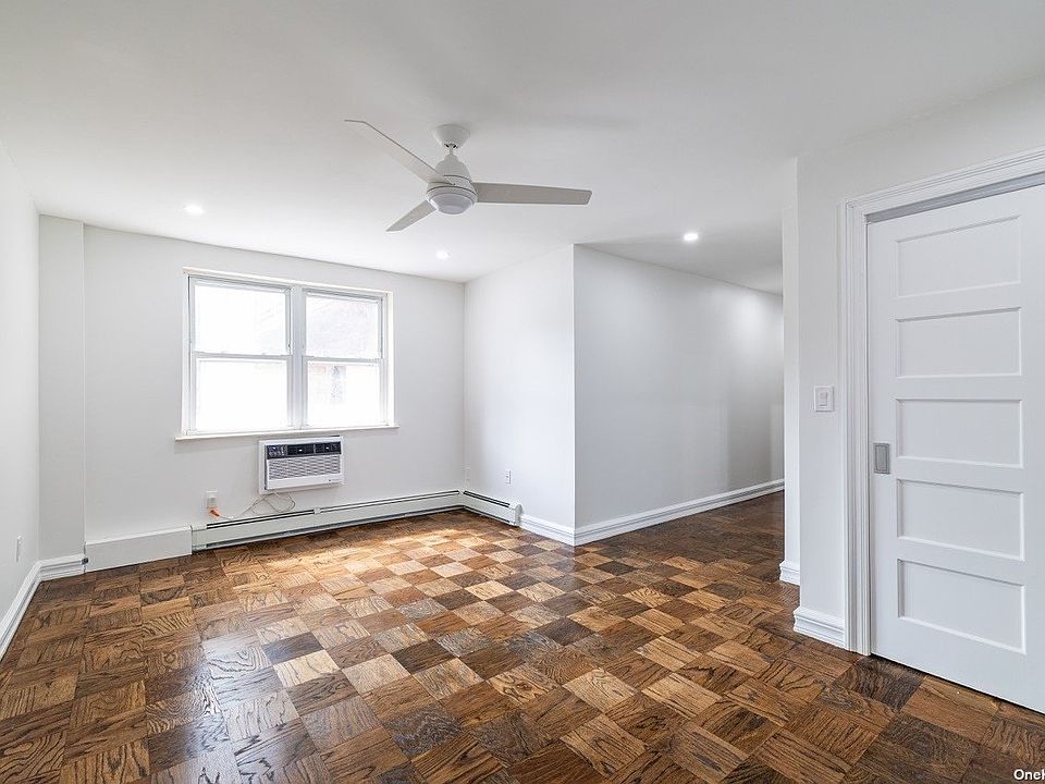 Wyeth House 157 Hempstead Ave Lynbrook NY Zillow