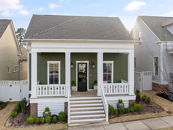 4th image of 4522 Village Green Way