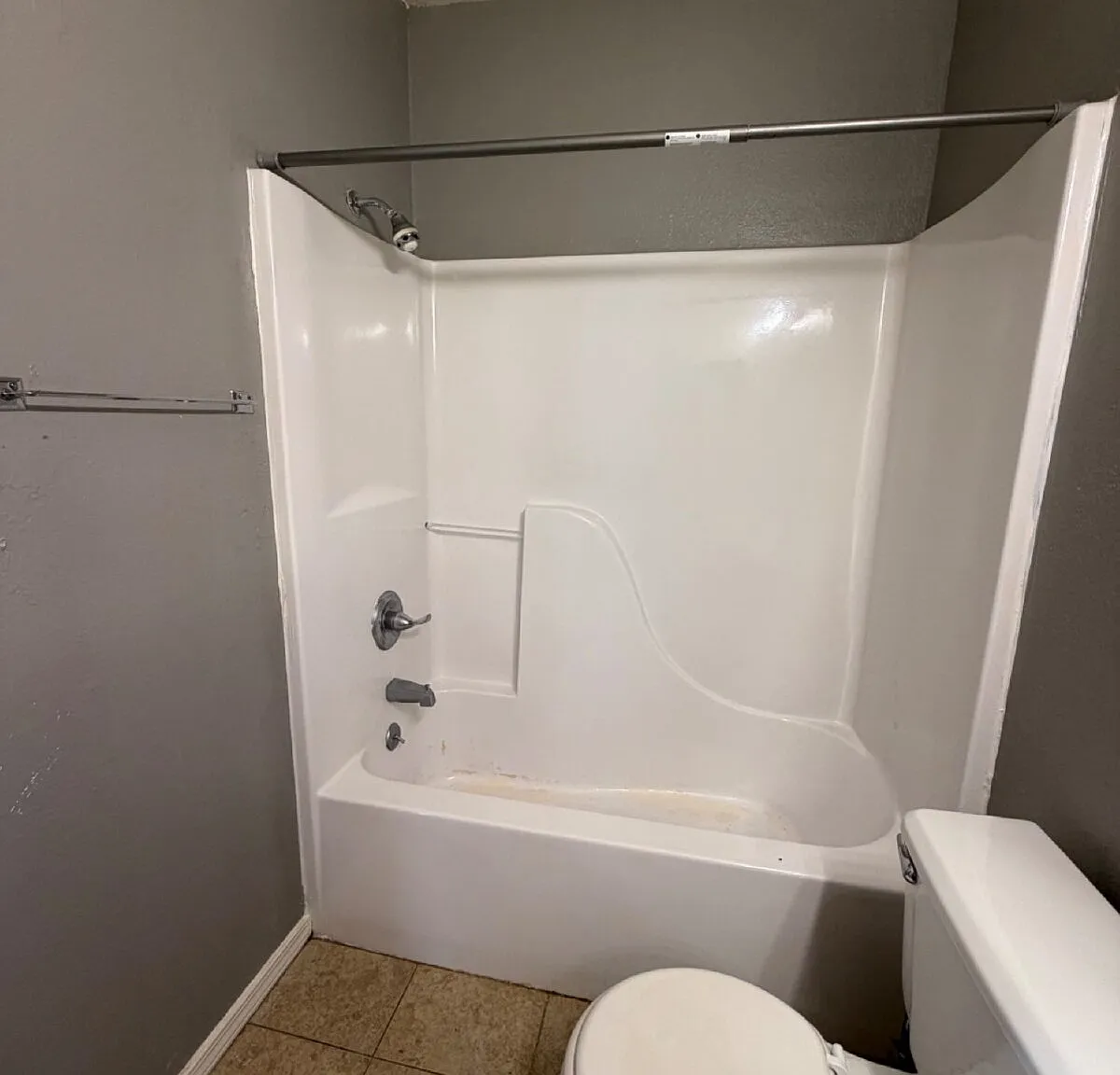 3 bed, 2.0 bath, $1,495 — Photo 4