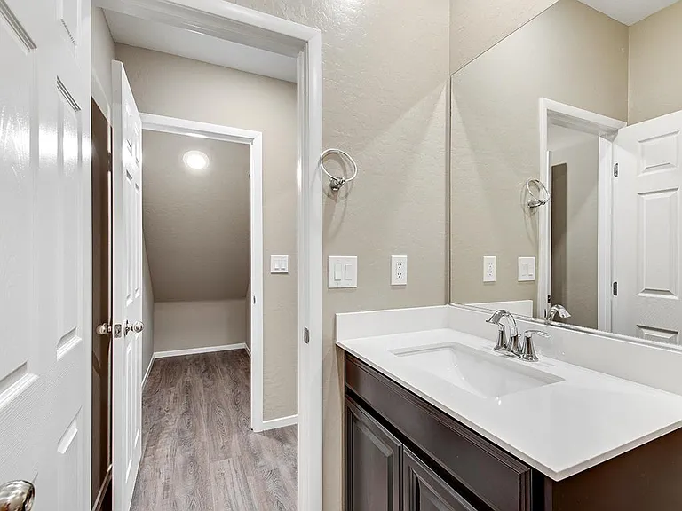6238 Mavora Lakes St — Photo 18