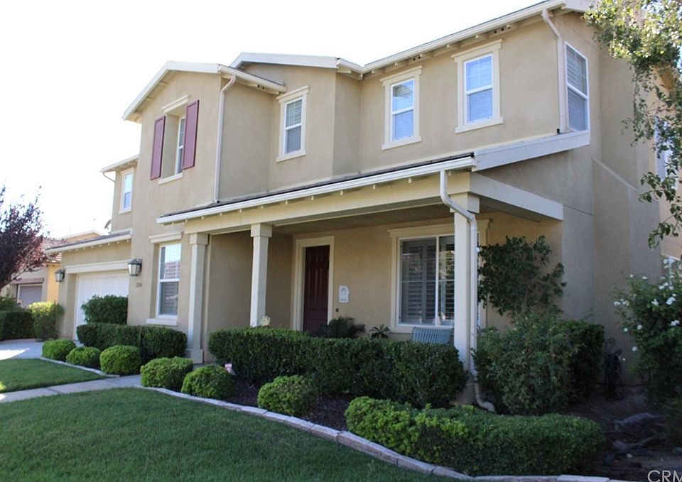 1st image of 32104 Clear Springs Dr