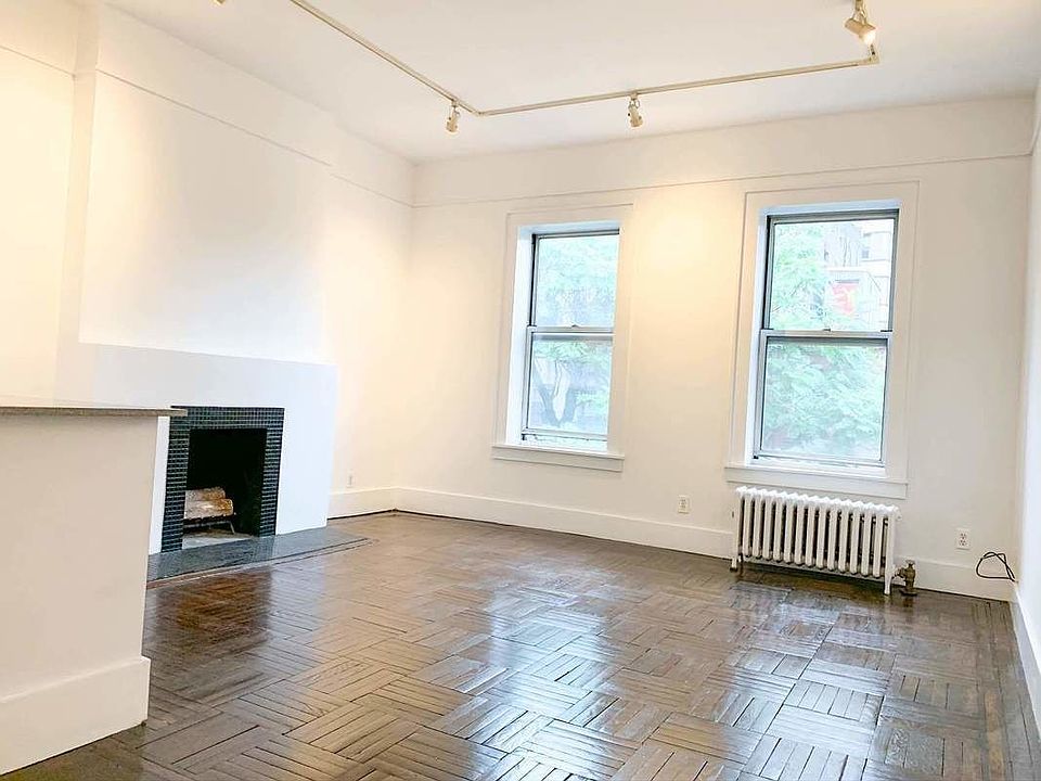 1st image of 41 Grove St #42