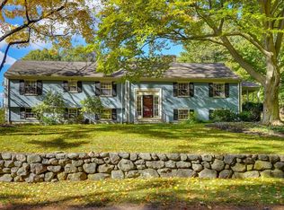136 Benvenue St, Wellesley, MA 02482