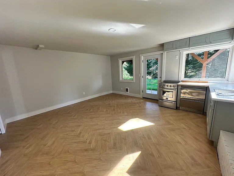 7001 E Loop Rd #1 — Photo 11