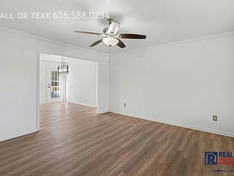 1505 Chapman Ln — Photo 5