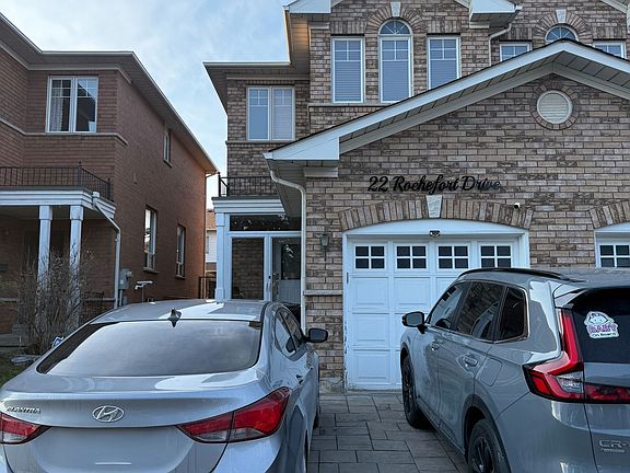 2nd image of 22 Rochefort Dr