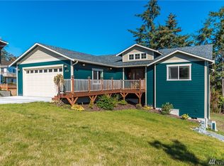 674 Sw Franklin Ct, Oak Harbor, WA 98277