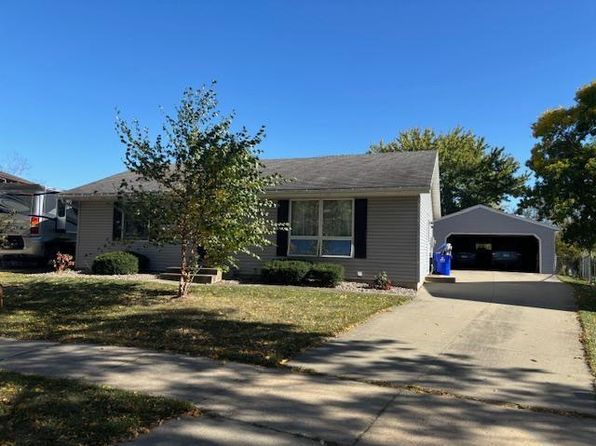 976 22nd St SE, Rochester, MN 55904