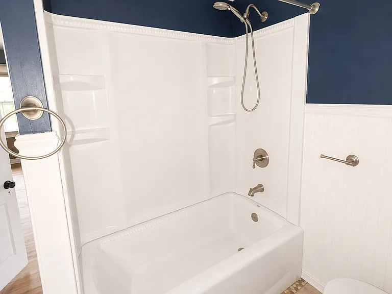 31 Sheridan Ave #2 — Photo 22