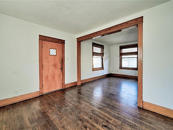 5th image of 2522 W 47th Ave