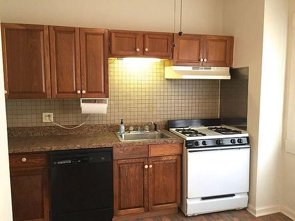 2nd image of 1604 Wise Ave SE