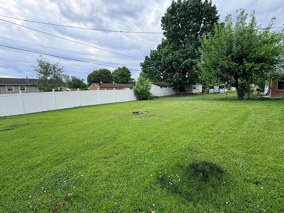 1st image of 2824 Diplomat Dr