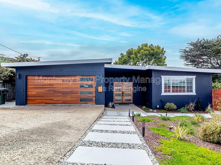 3057 Otto Dr — Photo 2