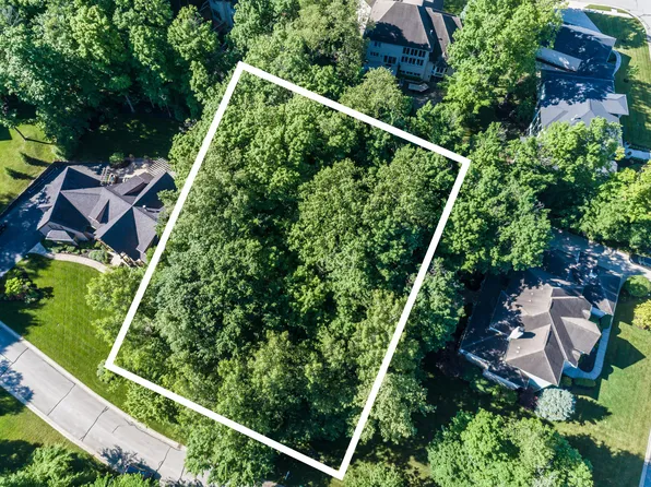 14707 Faucet Ln, Fishers, IN 46040