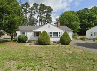 12 Valley Rd, Springfield, MA 01119