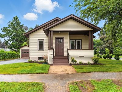 50 W School St, Westfield, MA, 01085
