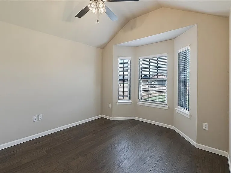4528 Adobe Ct — Photo 8