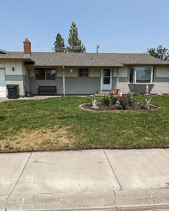 1st image of 2395 Mesa St