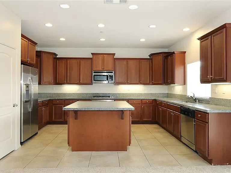 26370 Okeefe Ln — Photo 4